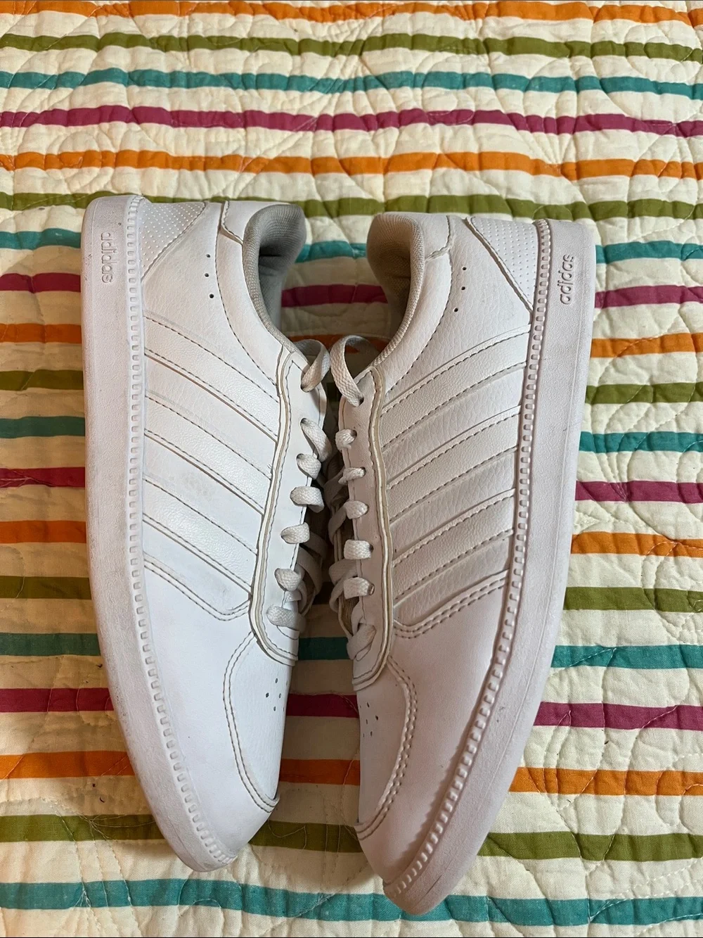 Girls “white on white” Vegan Adidas size 6 Youth/ladies